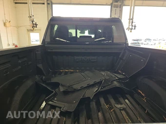 2026 GMC Sierra 2500HD AT4X Crew Cab Medium Bed - miniatura 16