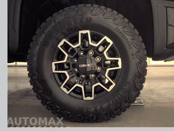 2026 GMC Sierra 2500HD AT4X Crew Cab Medium Bed 4SG - miniatura 10