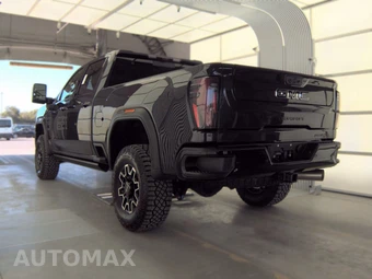 2026 GMC Sierra 2500HD AT4X Crew Cab Medium Bed 4SG - miniatura 8
