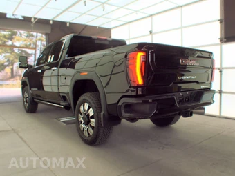 2026 GMC Sierra 2500HD Denali Crew Cab Medium Bed - miniatura 8