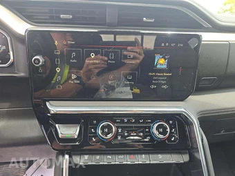 2026 GMC Sierra 2500HD Denali Crew Cab Medium Bed - miniatura 10