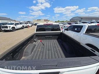2026 GMC Sierra 2500HD Denali Crew Cab Medium Bed - miniatura 14
