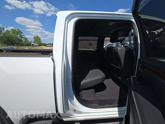 2026 GMC Sierra 2500HD Denali Crew Cab Medium Bed - miniatura 16