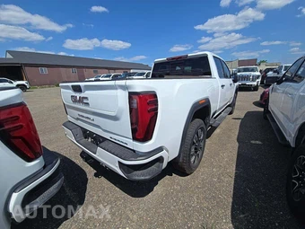 2026 GMC Sierra 2500HD Denali Crew Cab Medium Bed - miniatura 3
