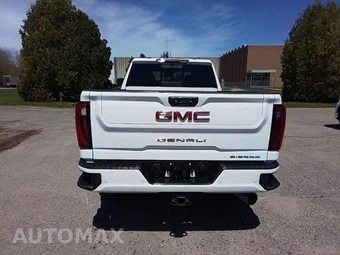 2026 GMC Sierra 2500HD Denali Crew Cab Medium Bed - miniatura 8