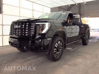 2026 GMC Sierra 2500HD Denali Ultimate Crew Cab Medium Bed