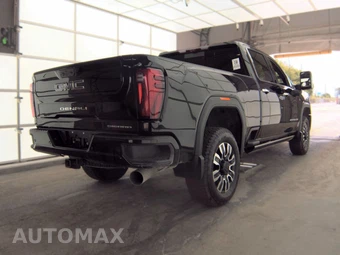 2026 GMC Sierra 2500HD Denali Ultimate Crew Cab Medium Bed - miniatura 5