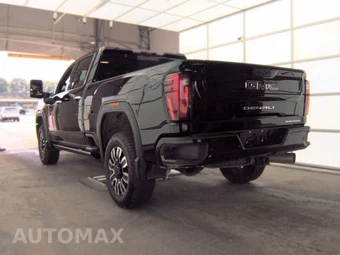 2026 GMC Sierra 2500HD Denali Ultimate Crew Cab Medium Bed - miniatura 8
