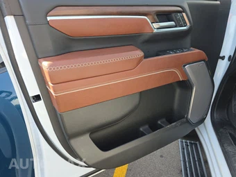 2026 GMC Sierra 2500HD Denali Ultimate Crew Cab Medium Bed 5SB - miniatura 15