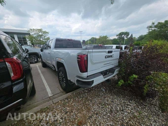 2026 GMC Sierra 2500HD Denali Ultimate Crew Cab Medium Bed 5SB - miniatura 2