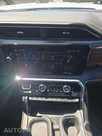 2026 GMC Sierra 2500HD Denali Ultimate Crew Cab Medium Bed 5SB - miniatura 11