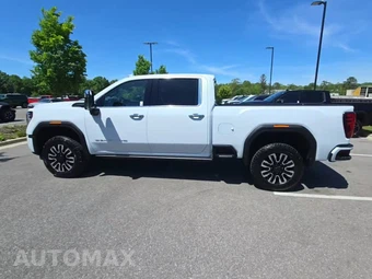 2026 GMC Sierra 2500HD Denali Ultimate Crew Cab Medium Bed 5SB - miniatura 3