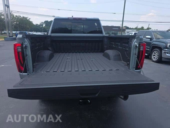 2026 GMC Sierra 2500HD SLT Crew Cab Medium Bed 4SA - miniatura 11