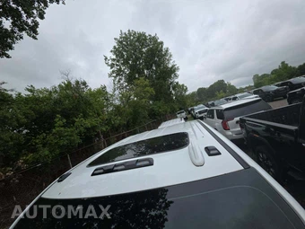 2026 GMC Sierra 3500HD AT4 Crew Cab Medium Bed - miniatura 12