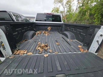 2026 GMC Sierra 3500HD AT4 Crew Cab Medium Bed - miniatura 14