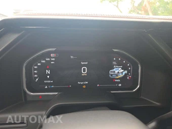 2026 GMC Sierra 3500HD AT4 Crew Cab Medium Bed - miniatura 9