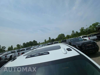 2026 GMC Sierra 3500HD AT4 Crew Cab Medium Bed - miniatura 12