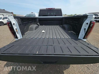 2026 GMC Sierra 3500HD AT4 Crew Cab Medium Bed - miniatura 14