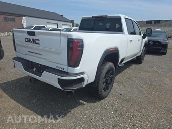 2026 GMC Sierra 3500HD AT4 Crew Cab Medium Bed - miniatura 3
