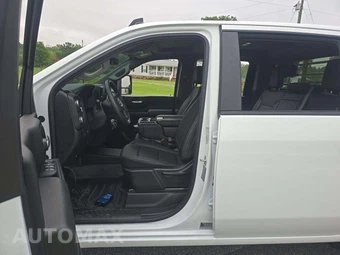 2026 GMC Sierra 3500HD Cab Chassis Pro Crew Cab 1SA DRW - miniatura 3