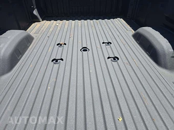 2026 GMC Sierra 3500HD Denali Crew Cab Long Bed DRW - miniatura 14