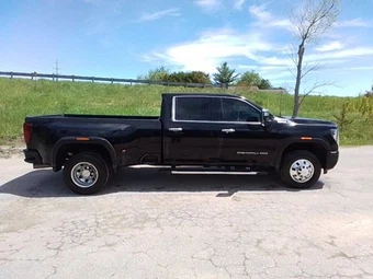 2026 GMC Sierra 3500HD Denali Crew Cab Long Bed DRW - miniatura 6
