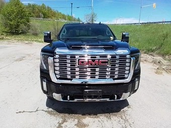 2026 GMC Sierra 3500HD Denali Crew Cab Long Bed DRW - miniatura 8