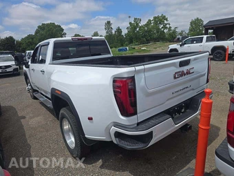 2026 GMC Sierra 3500HD Denali Crew Cab Long Bed DRW - miniatura 2