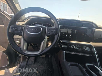 2026 GMC Sierra 3500HD Denali Crew Cab Medium Bed - miniatura 8