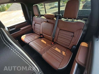 2026 GMC Sierra 3500HD Denali Ultimate Crew Cab Medium Bed - miniatura 10