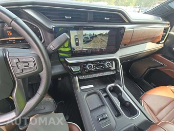 2026 GMC Sierra 3500HD Denali Ultimate Crew Cab Medium Bed - miniatura 7