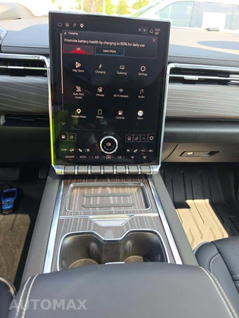 2026 GMC Sierra EV Denali Max Range Crew Cab Short Bed - miniatura 10