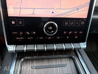 2026 GMC Sierra EV Denali Max Range Crew Cab Short Bed - miniatura 30