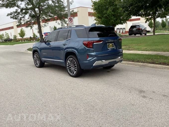 2026 GMC Terrain Denali 5SA - miniatura 7