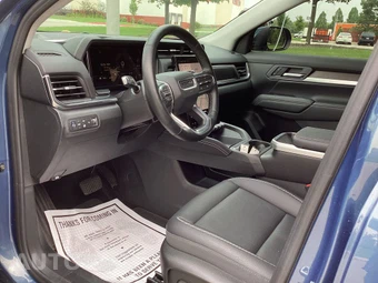 2026 GMC Terrain Denali 5SA - miniatura 9
