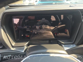 2026 GMC Terrain Elevation 3SA - miniatura 12
