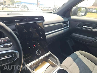 2026 GMC Terrain Elevation 3SB - miniatura 10