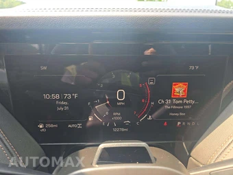 2026 GMC Yukon AT4 4SB - miniatura 6