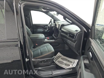 2026 GMC Yukon AT4 4SB - miniatura 8