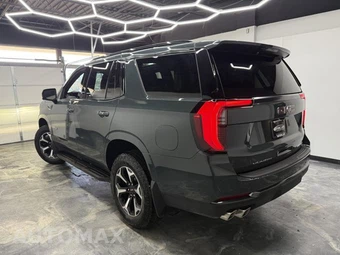2026 GMC Yukon AT4 4SB - miniatura 3