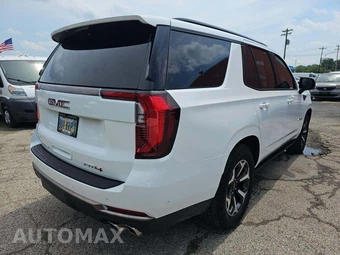 2026 GMC Yukon AT4 Ultimate 4SG - miniatura 3