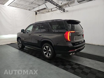 2026 GMC Yukon AT4 Ultimate 4SG - miniatura 6