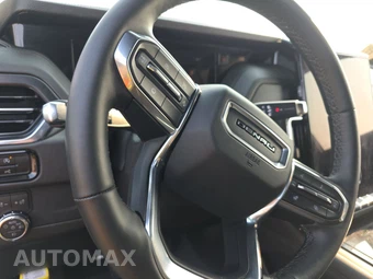 2026 GMC Yukon Denali 5SA - miniatura 10