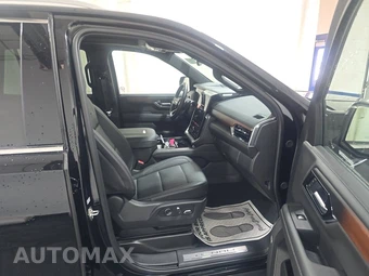 2026 GMC Yukon Denali 5SA - miniatura 8