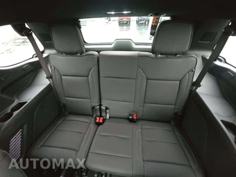 2026 GMC Yukon Denali 5SA - miniatura 11