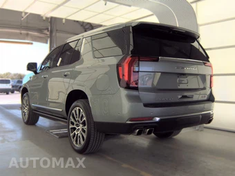 2026 GMC Yukon Denali 5SA - miniatura 8