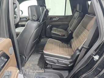 2026 GMC Yukon Denali Ultimate 5SB - miniatura 13