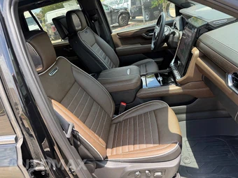 2026 GMC Yukon Denali Ultimate 5SB - miniatura 9