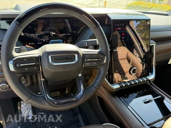 2026 GMC Yukon Denali Ultimate 5SB - miniatura 17