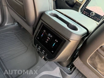 2026 GMC Yukon Denali Ultimate 5SB - miniatura 20